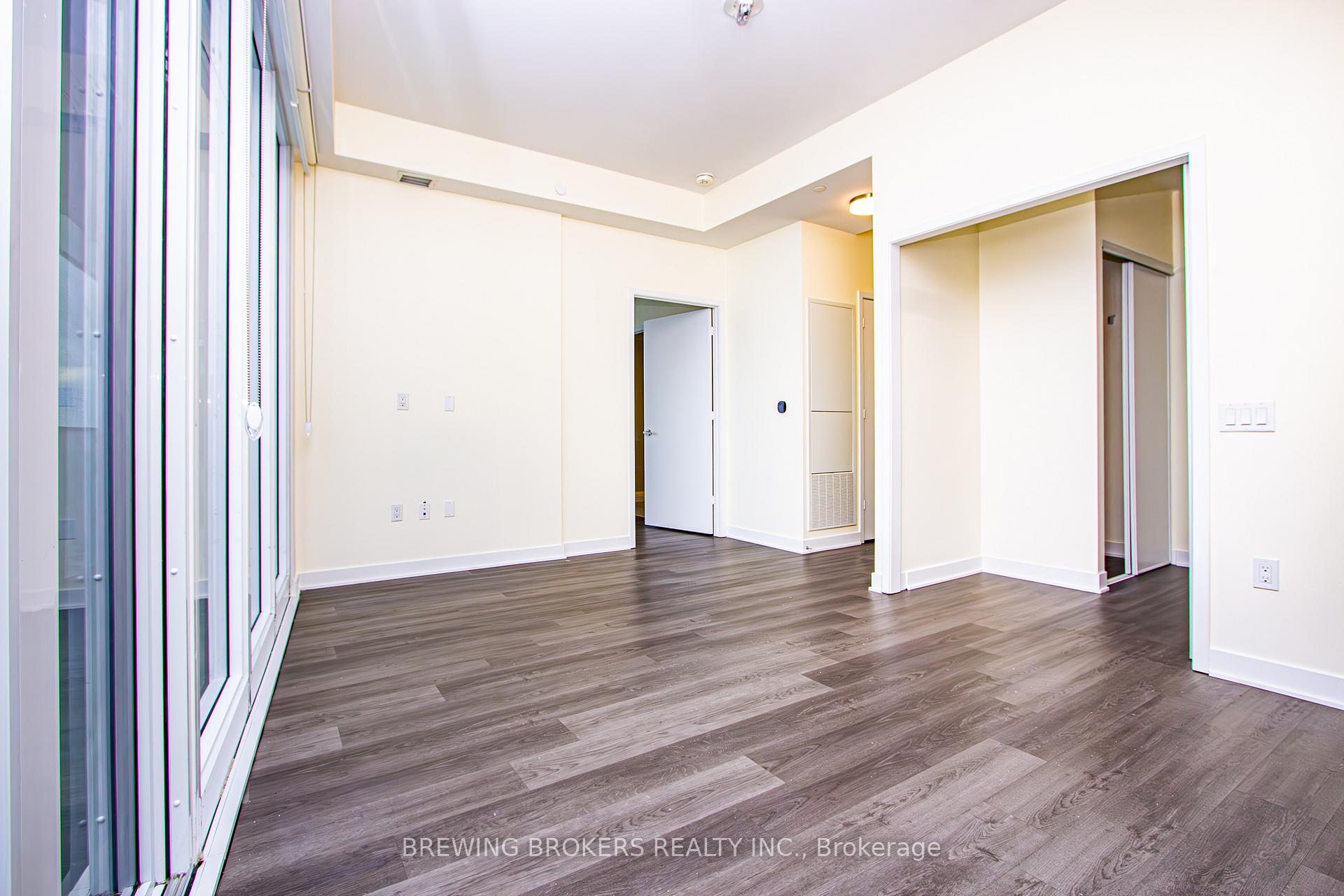 3900 Confederation Parkway 5801