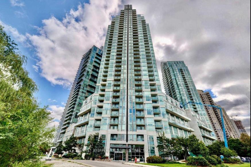 220 Burnhamthorpe Road W 3307