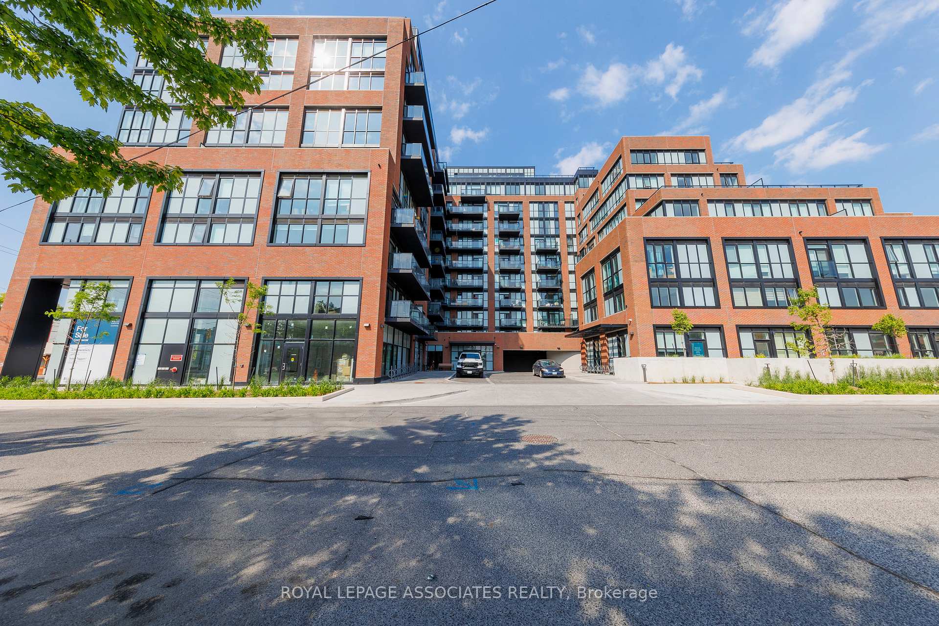 2300 St Clair Avenue 314