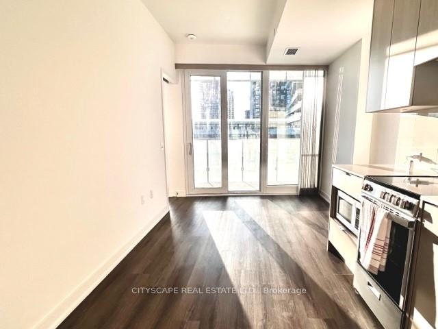 3883 Quartz Road 525