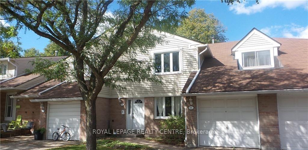 2079 The Collegeway N/A