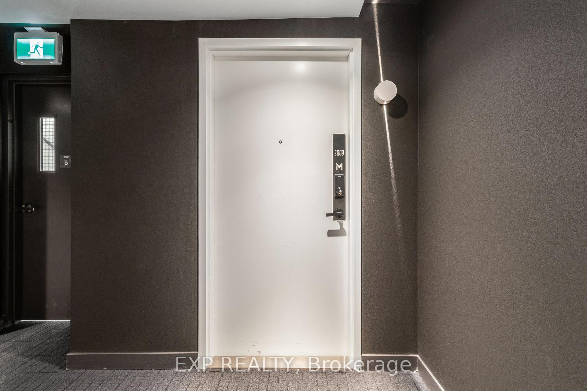 3900 Confederation Parkway