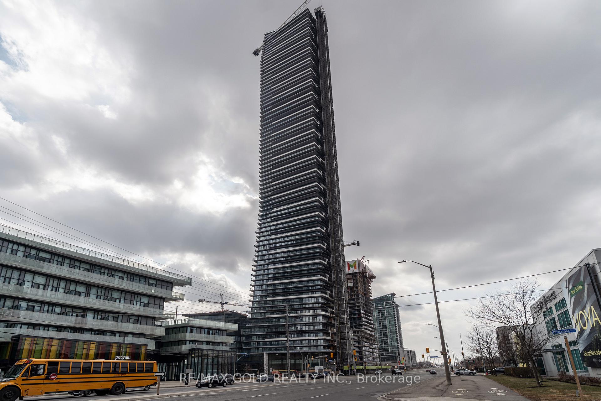 448 Burnhamthorpe Road W 3401