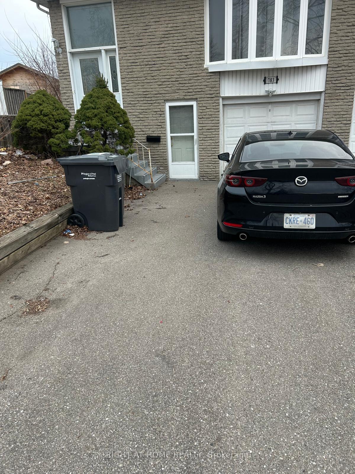 783 Consort Crescent