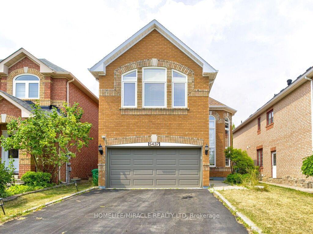 5437 Royal Aberdeen Drive