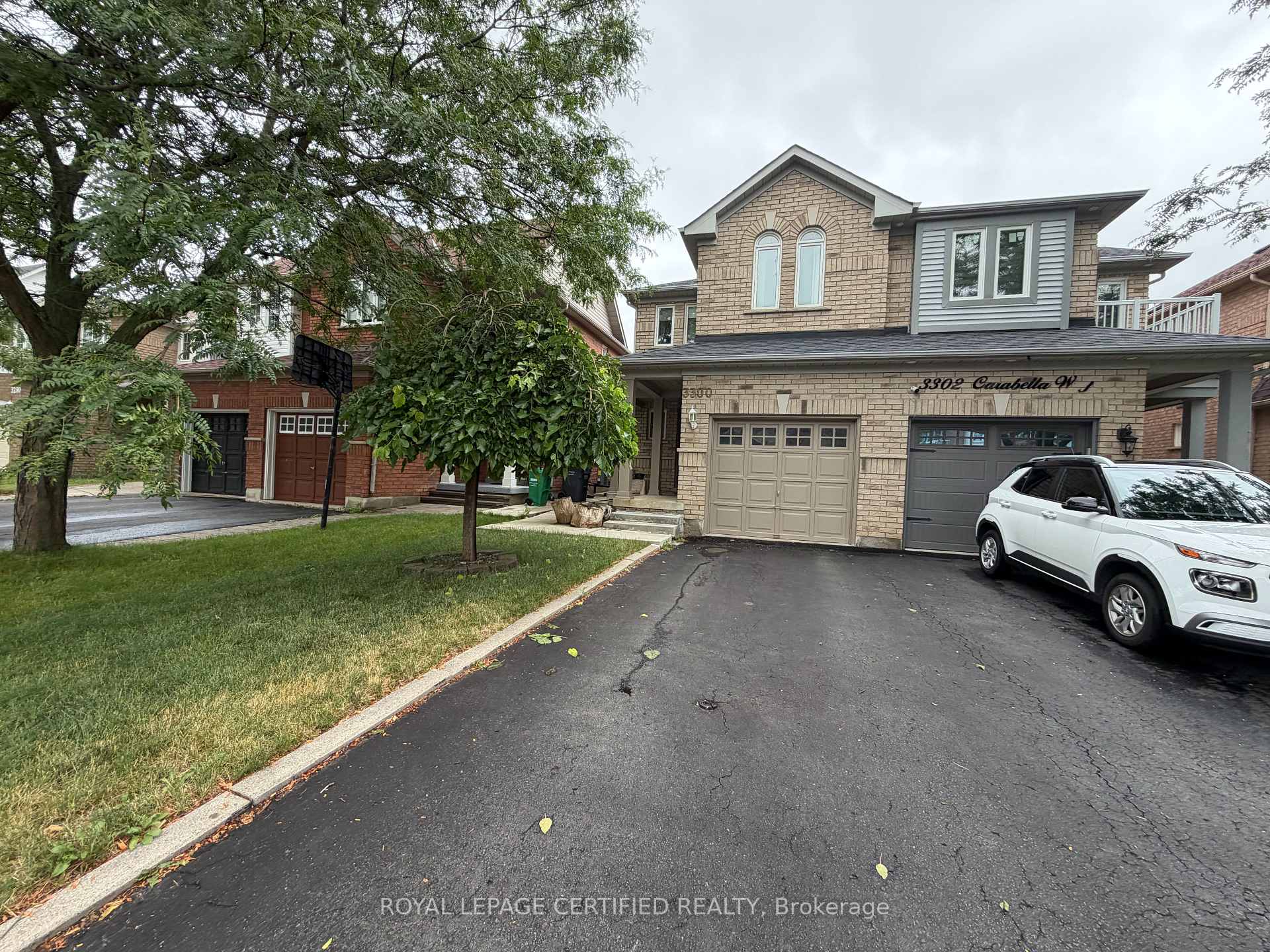 3300 Carabella Way