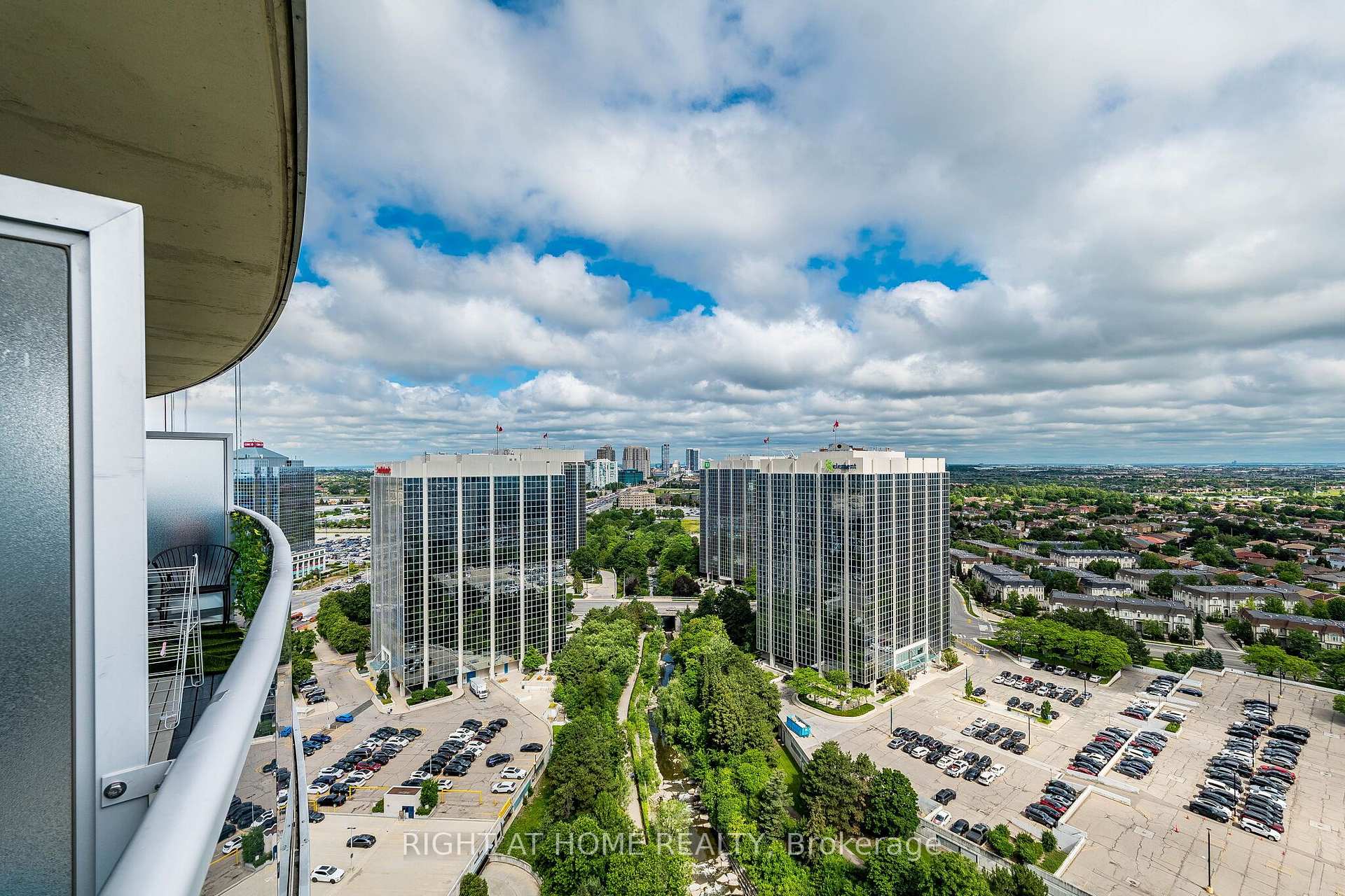 80 Absolute Avenue 2302