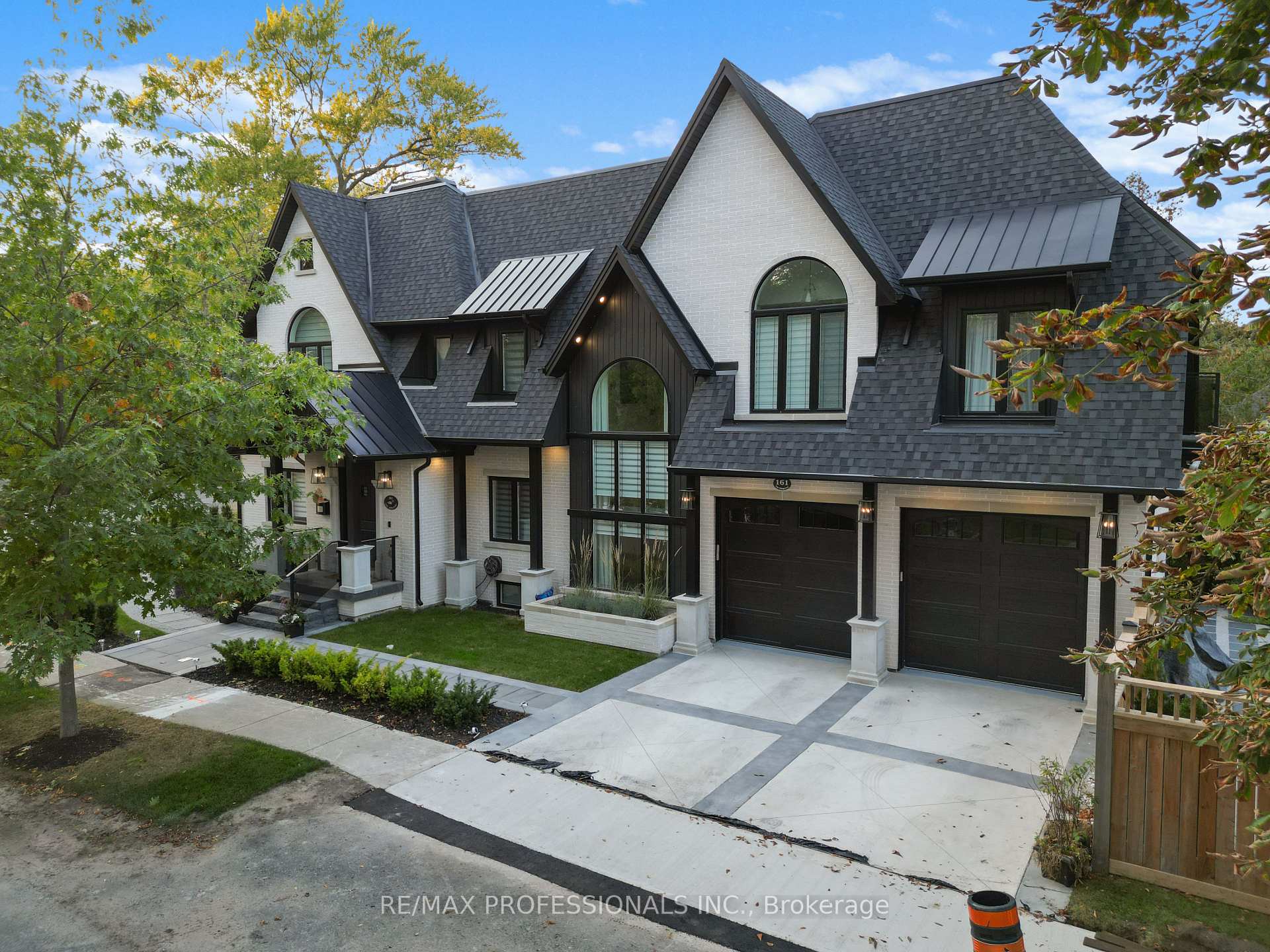 161 The Kingsway Toronto