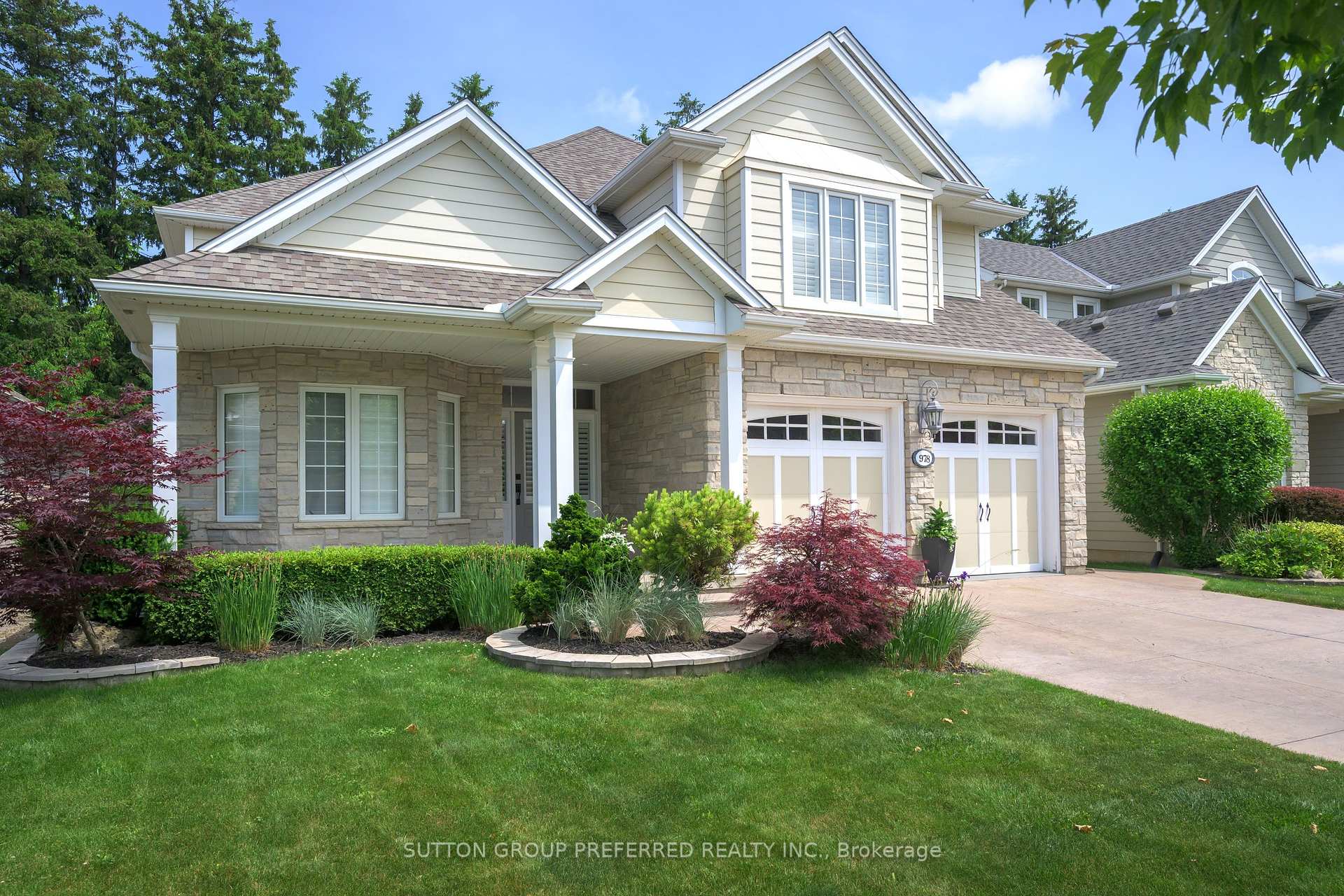 978 Cherryhaven Drive