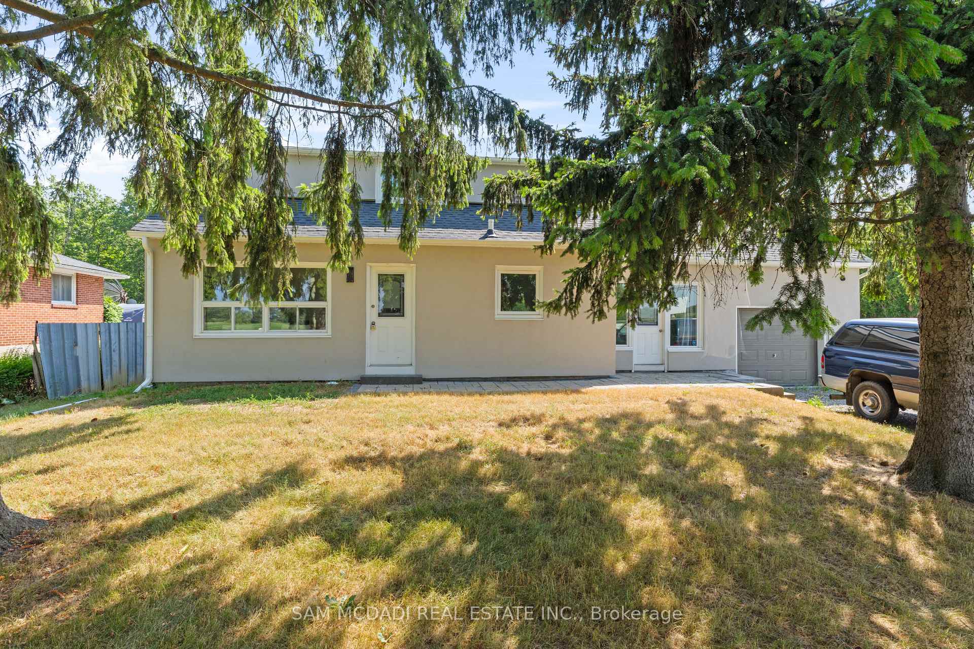 100 Green Mountain Road E