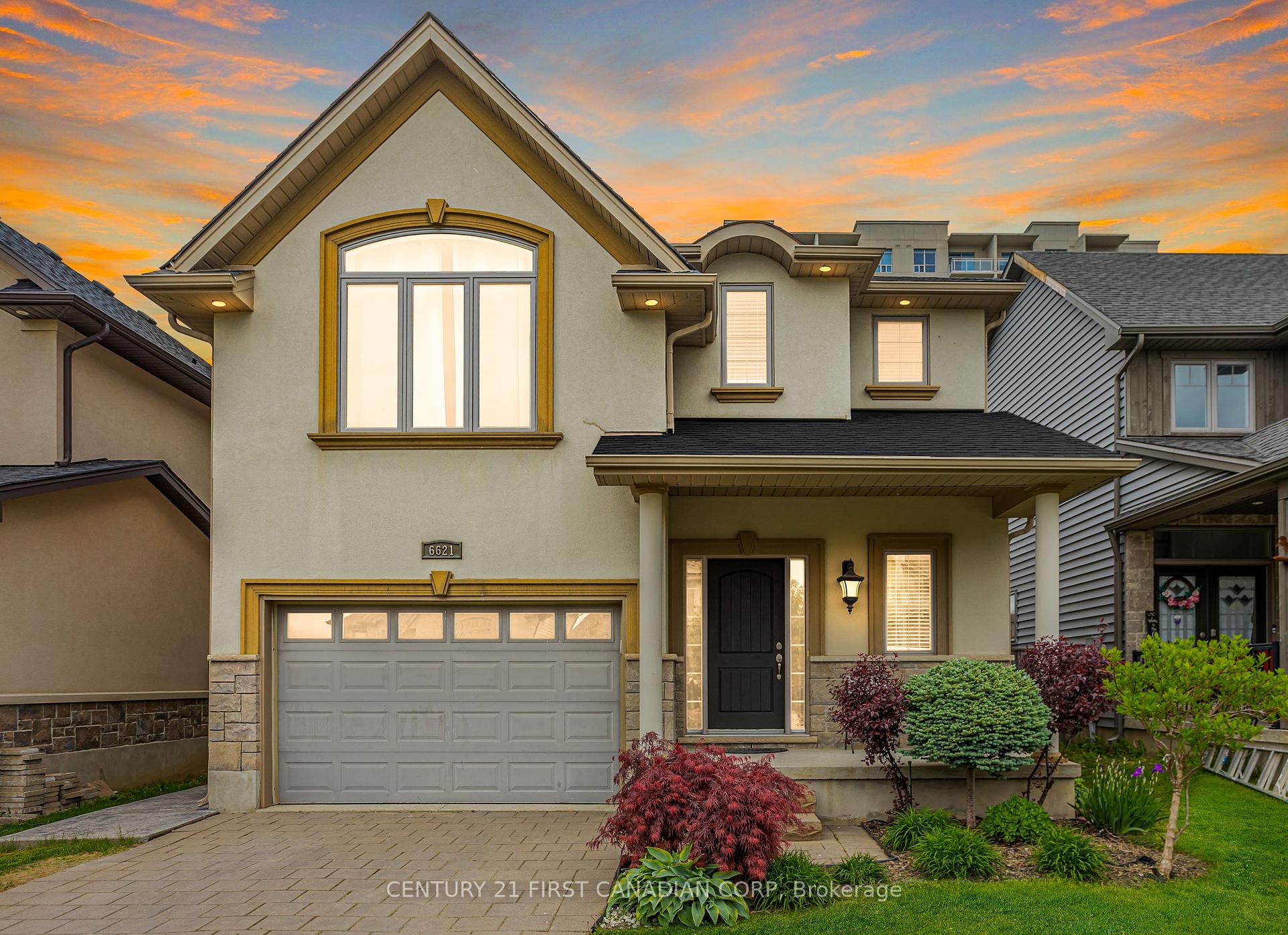 6621 Navin Crescent