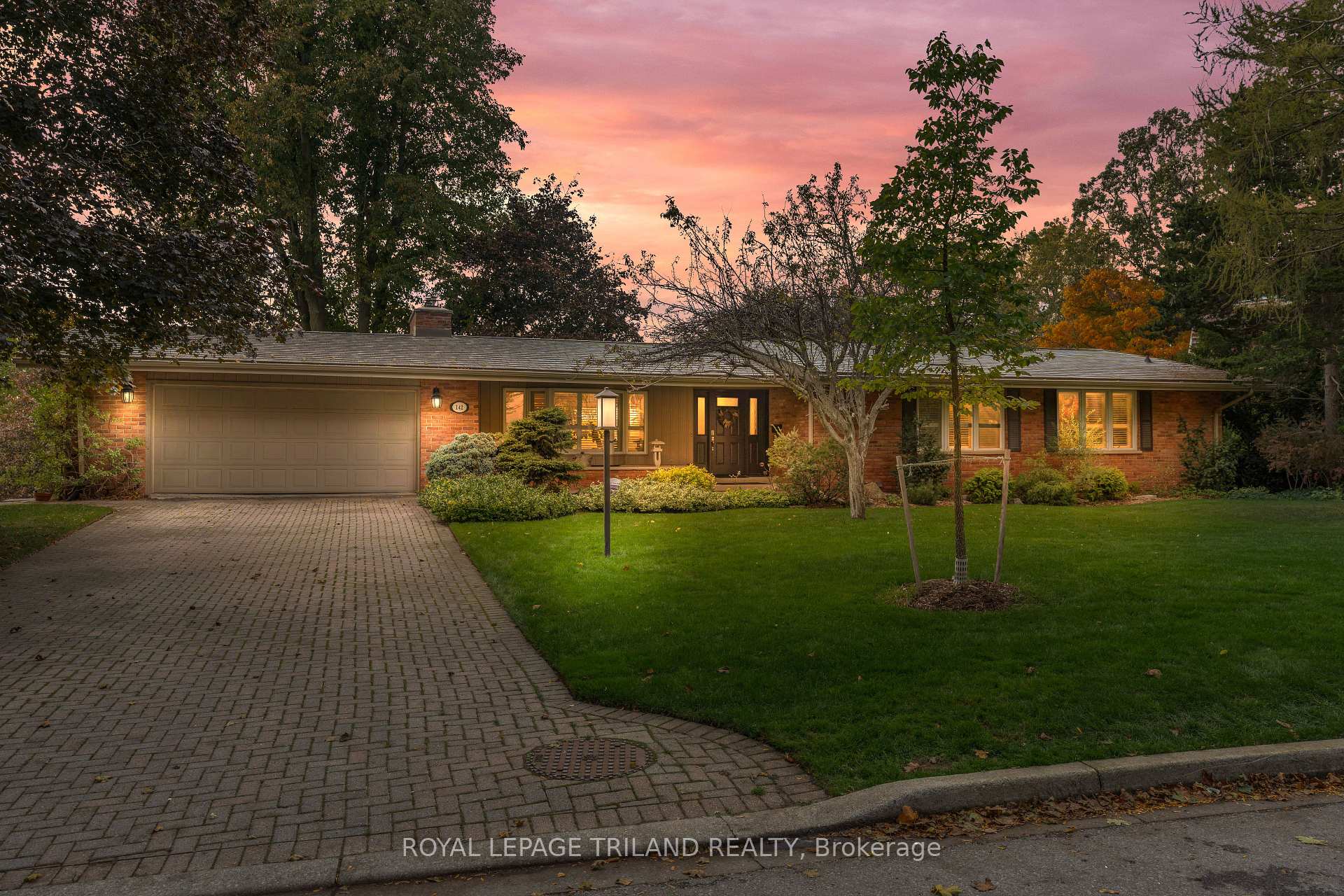 142 Hunt Club Drive, London North