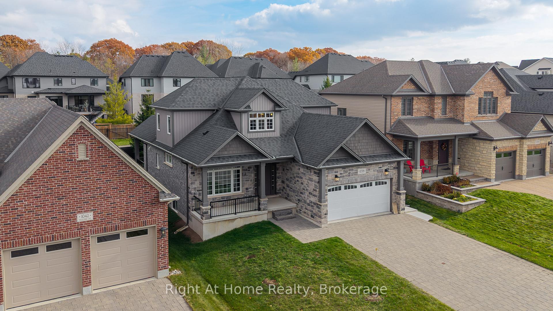 1038 Trailsway Avenue