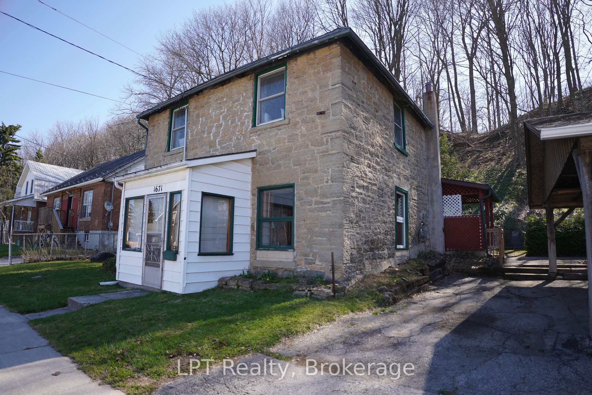 Property photo 1