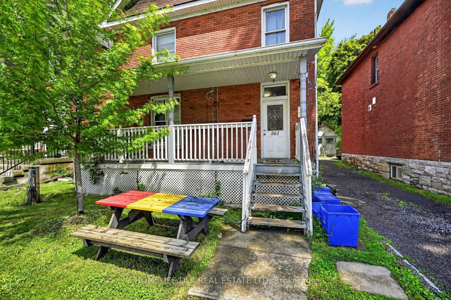 Property photo 4