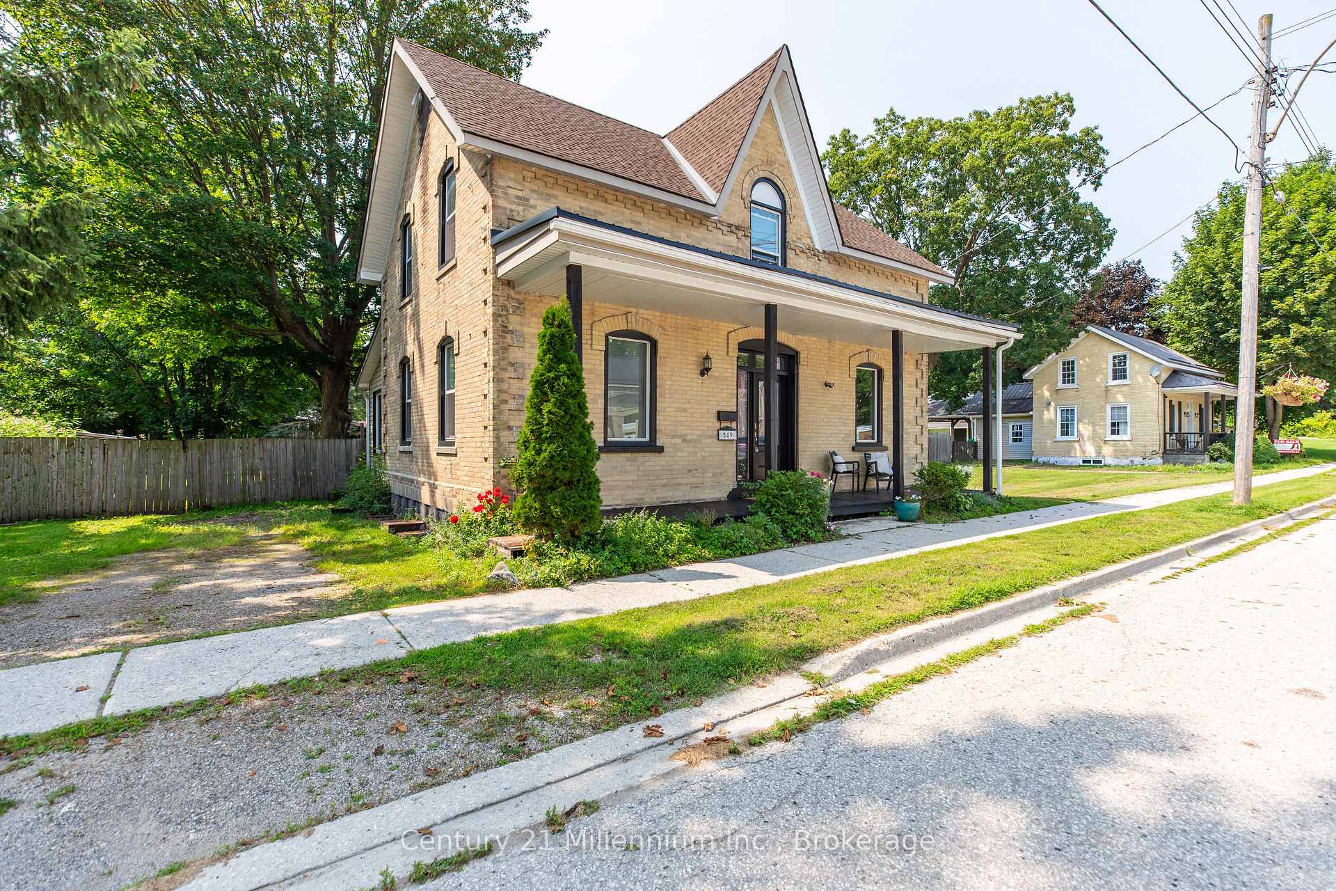 Property photo 3