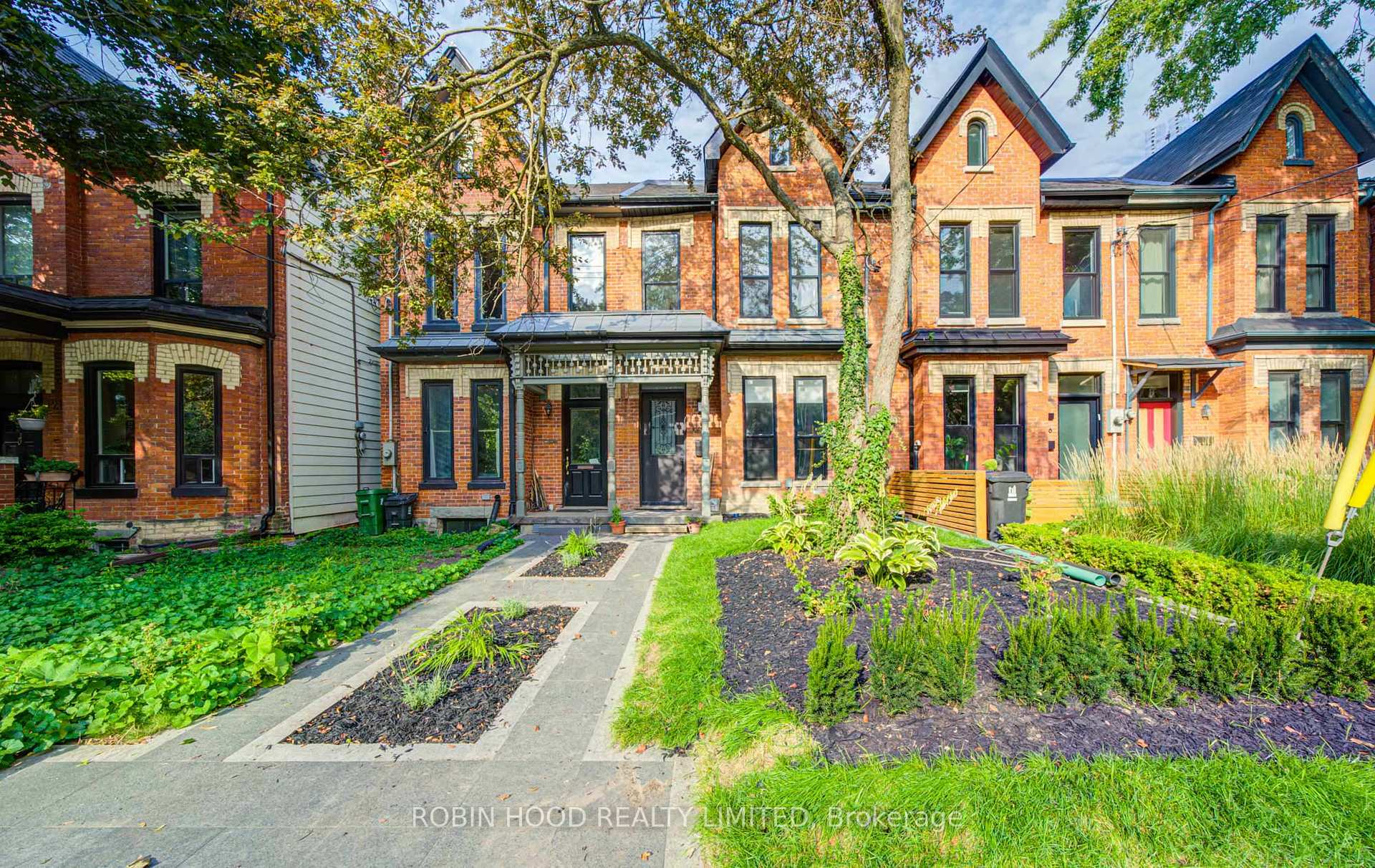 124 Robert Street