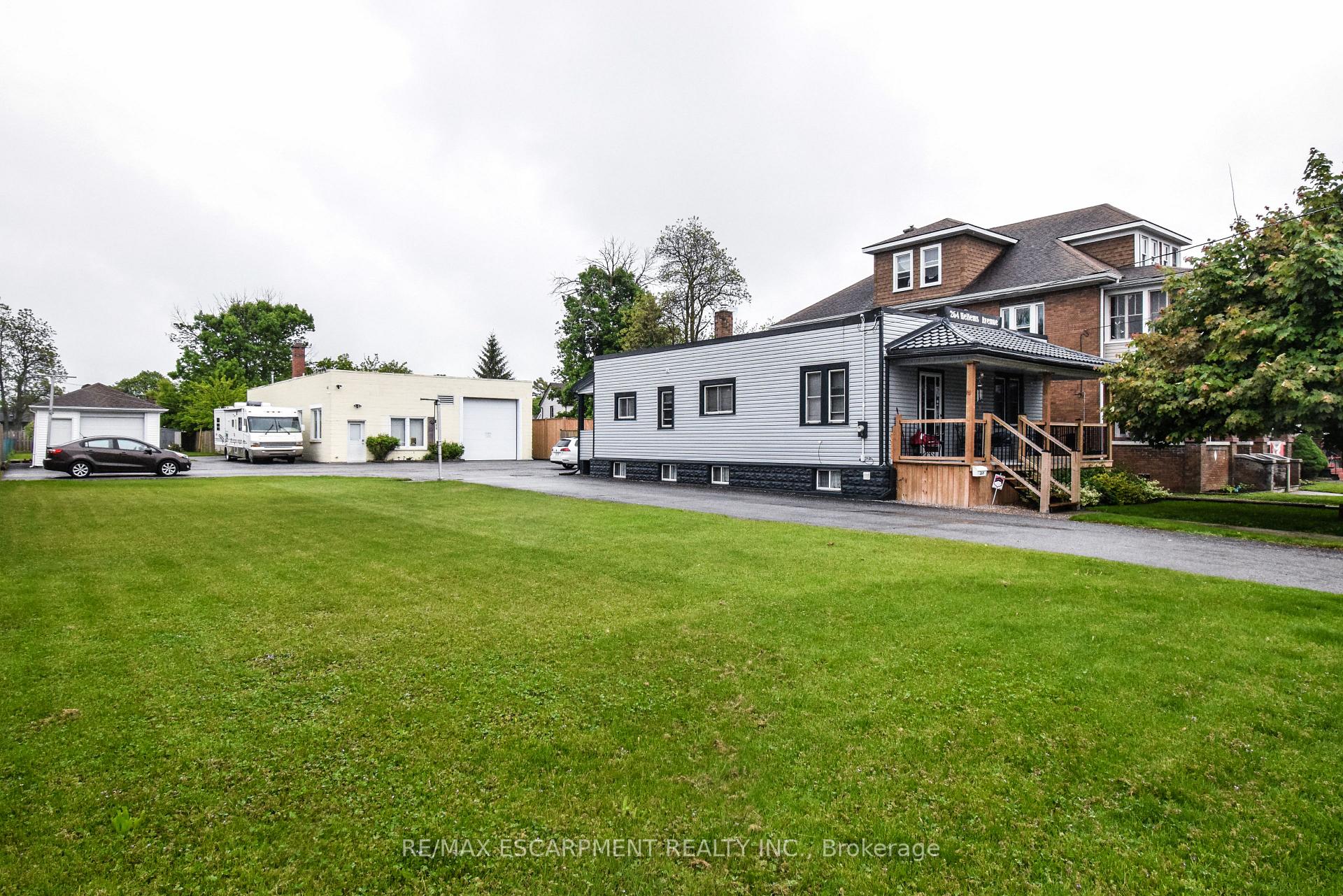 Property photo 3
