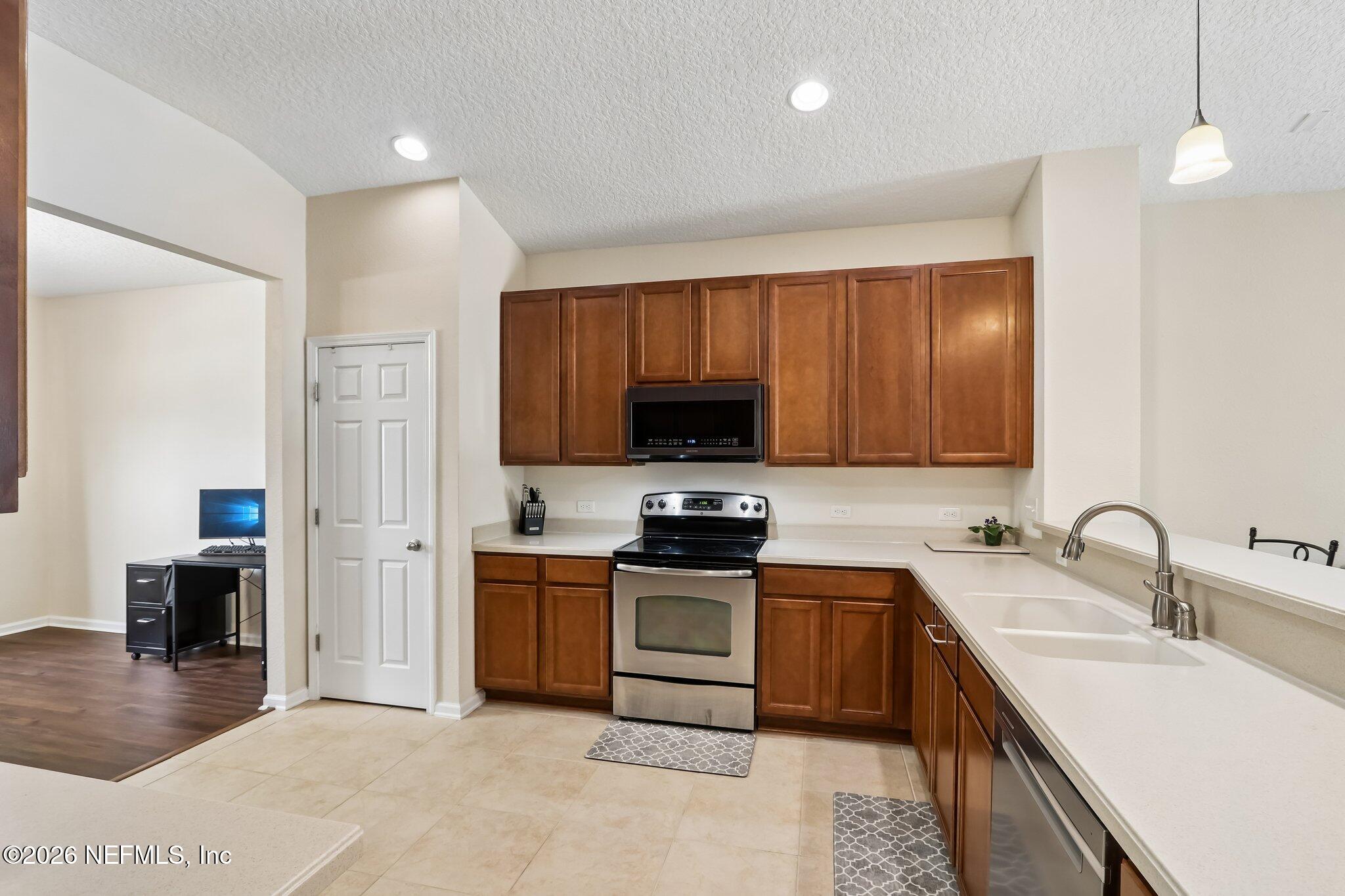 3331 SPRING VALLEY Court