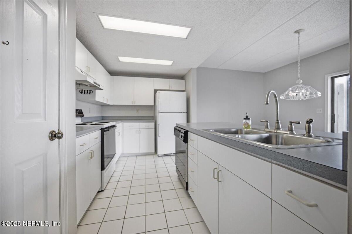 27 SANTIAGO Court, St. Augustine