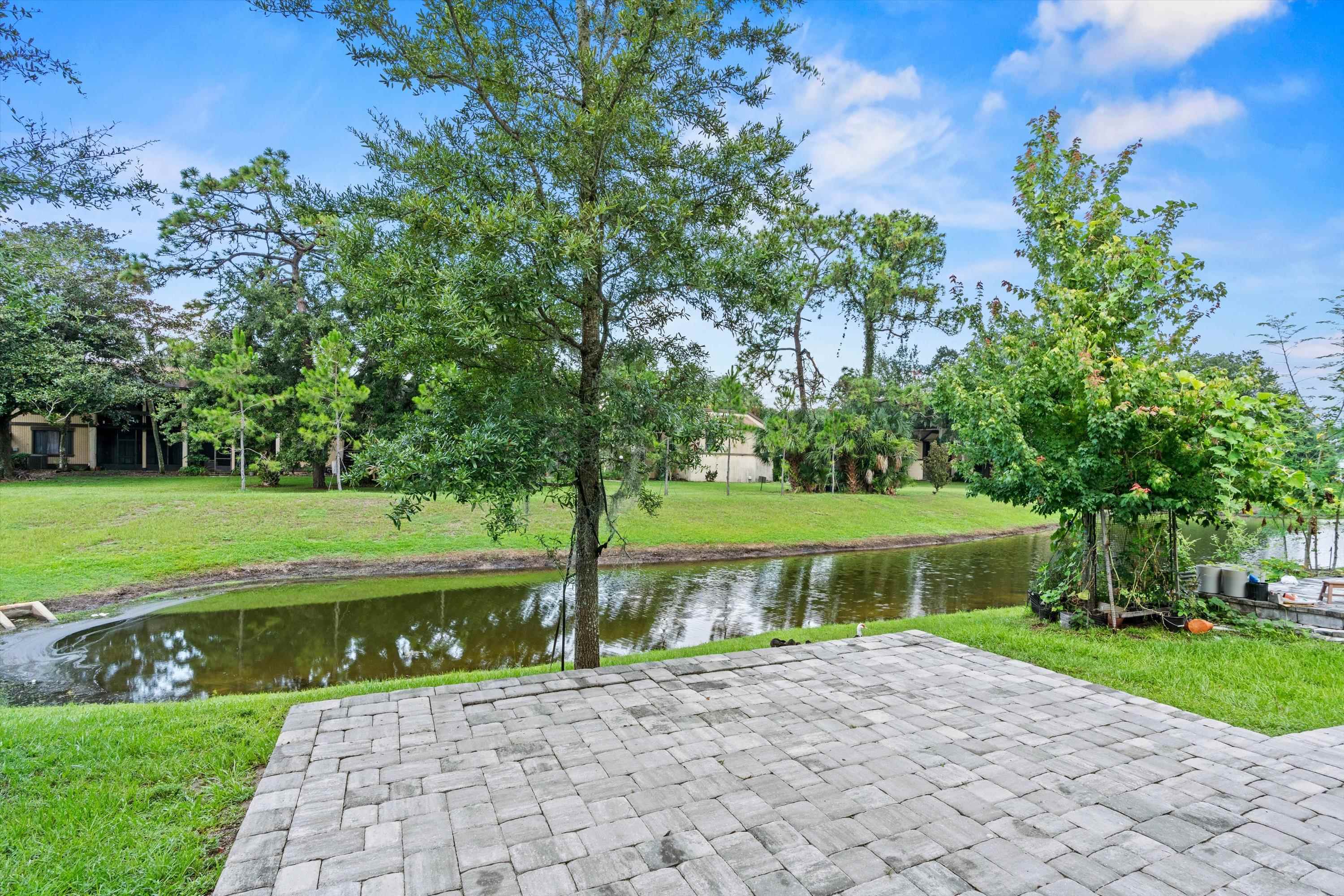 7690 Legacy Trail