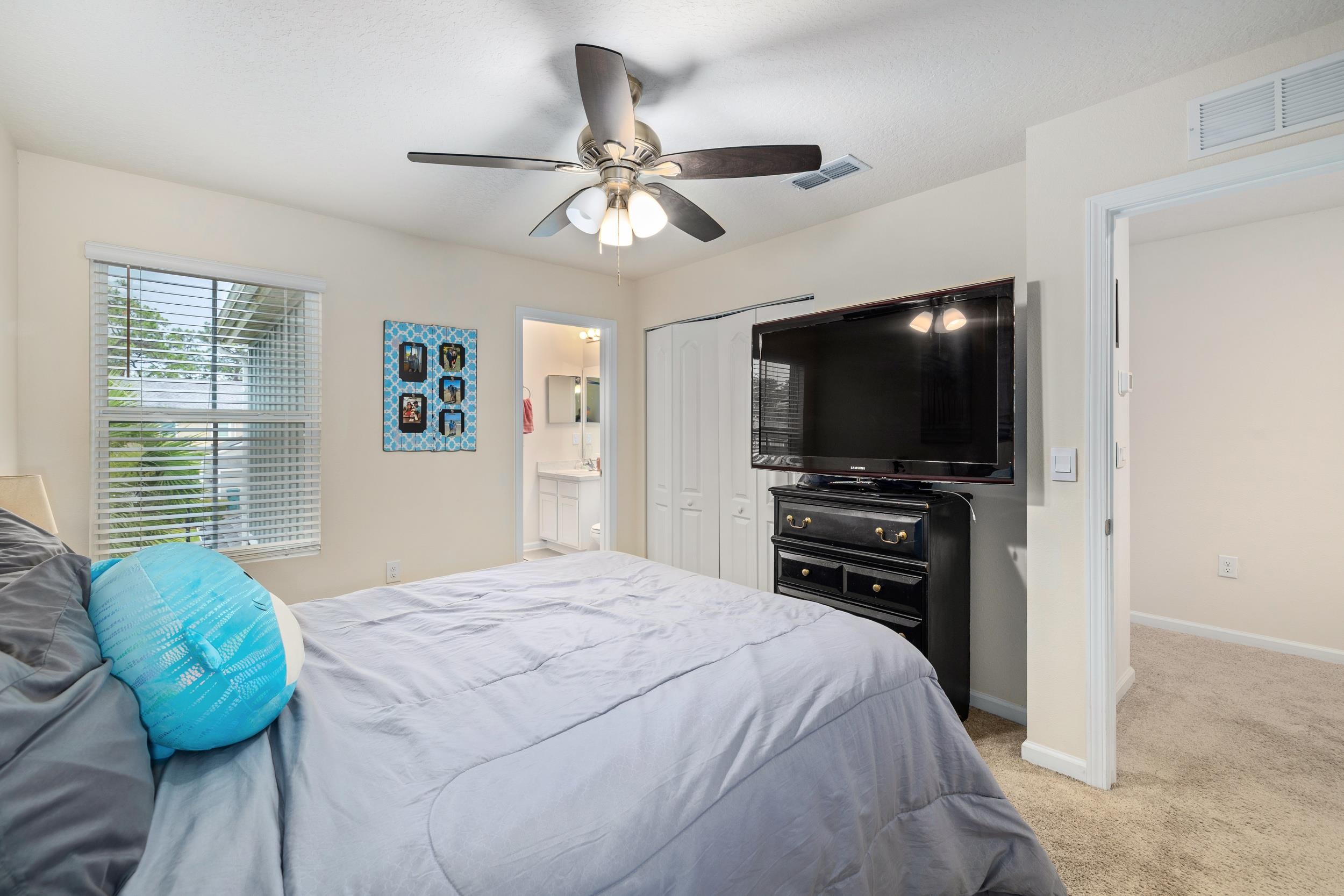 7690 Legacy Trail