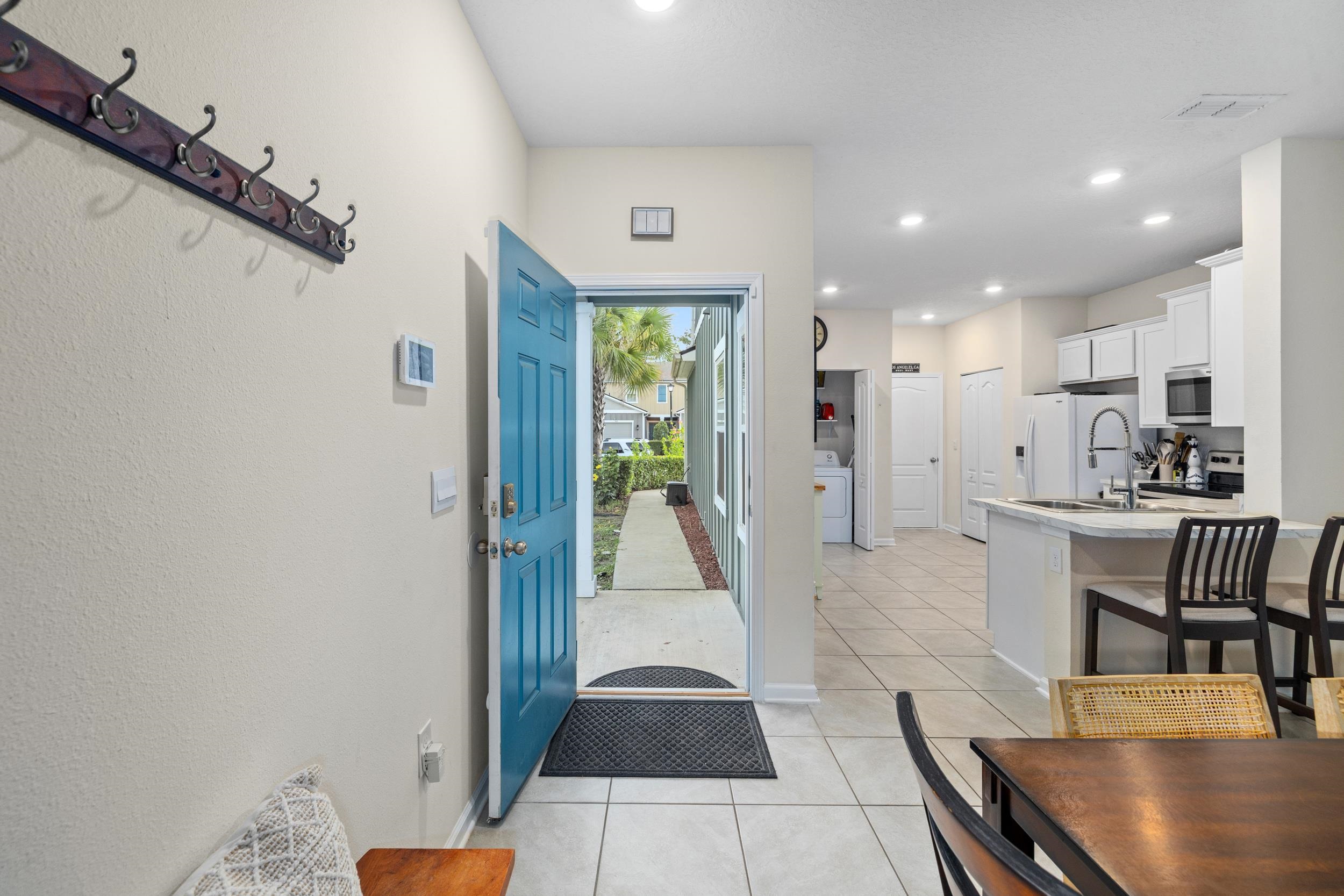 7690 Legacy Trail