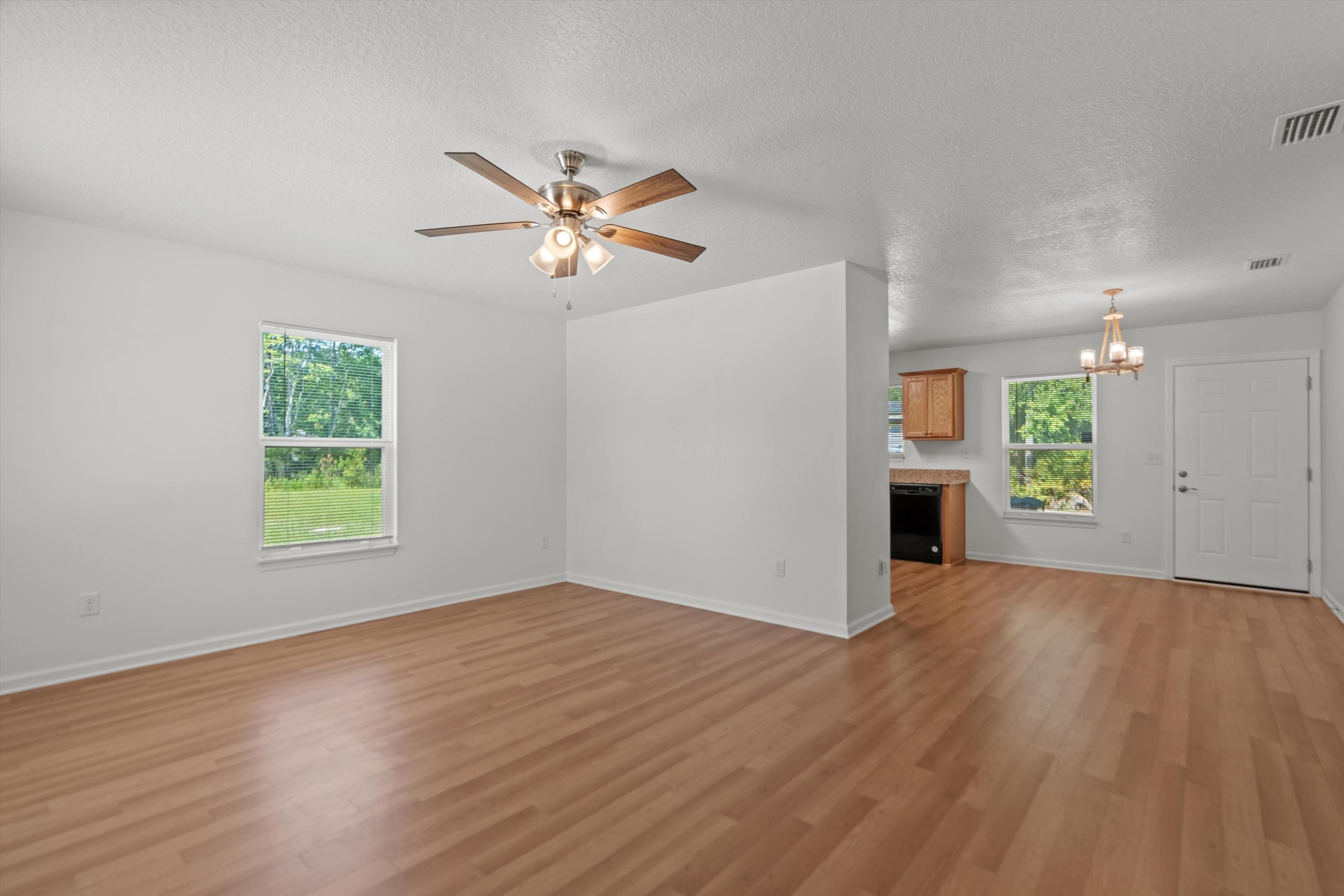 2368 Hibiscus Ave