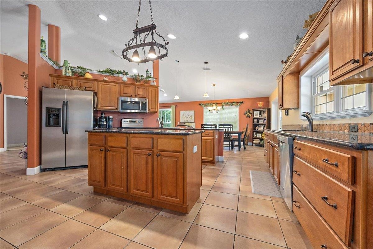 2891 Bradford St.