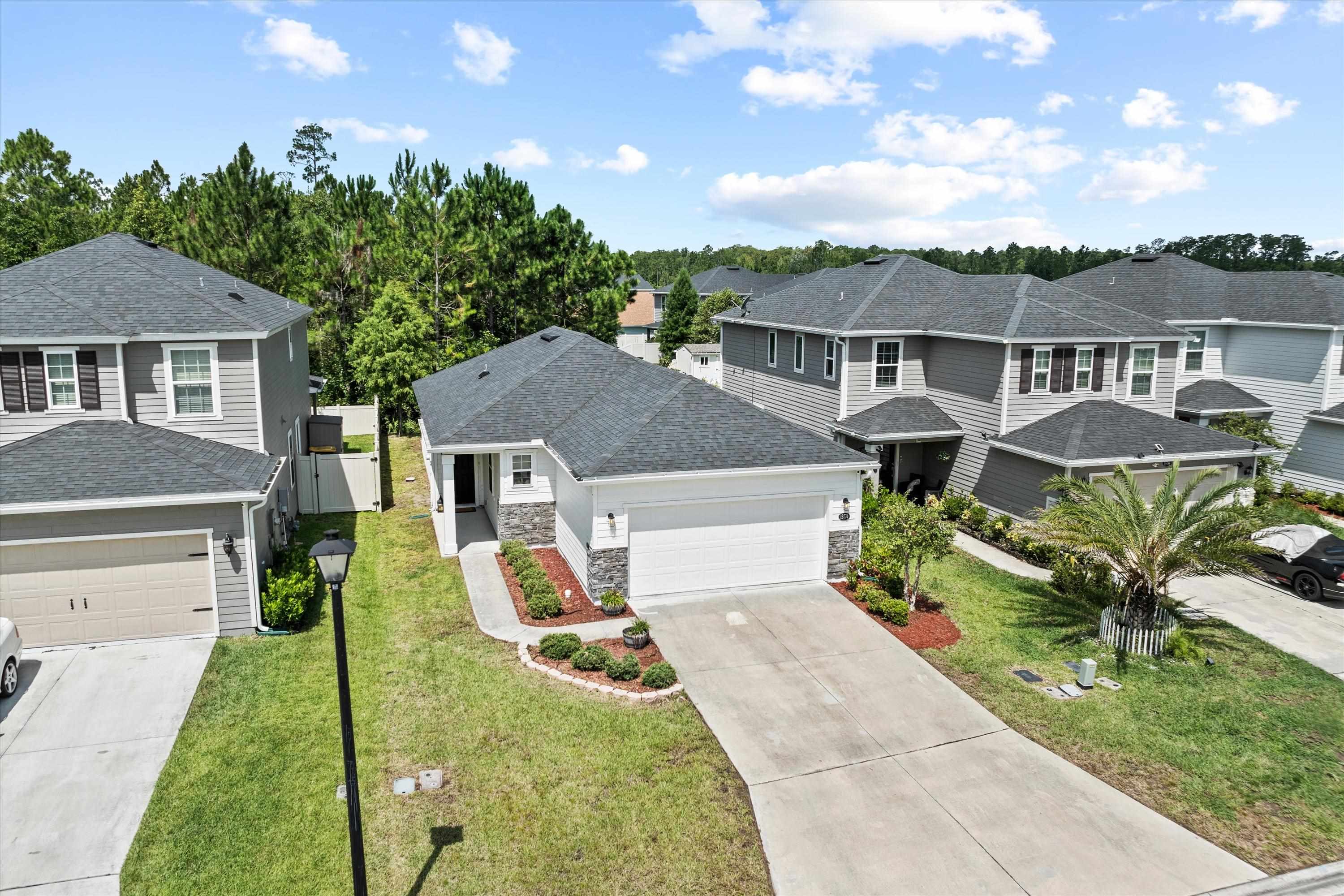13770 Brookwater Dr
