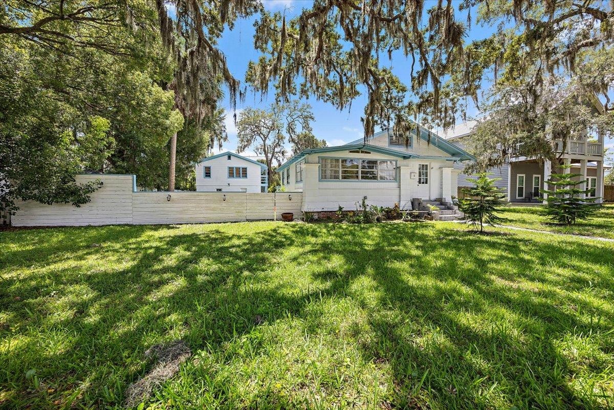 6 E San Carlos Ave