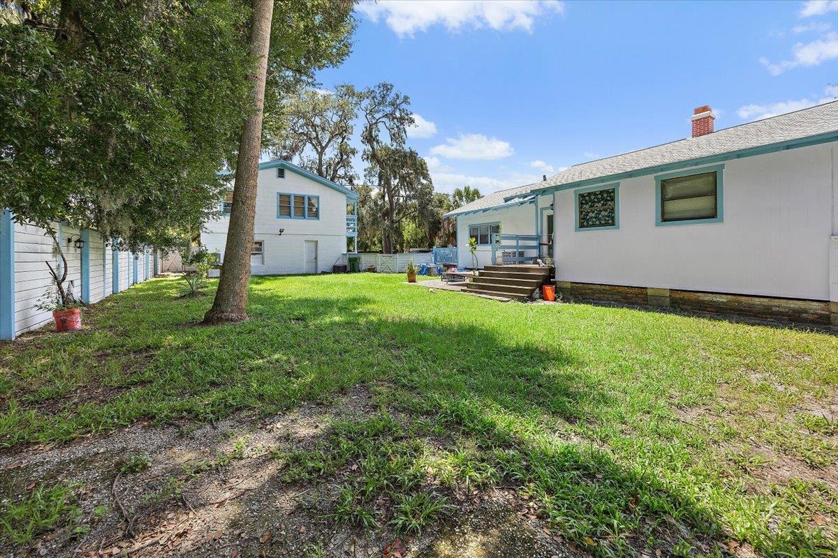 6 E San Carlos Ave