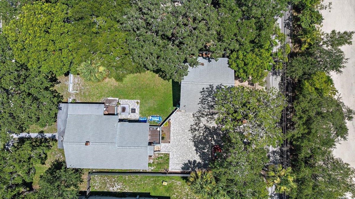 6 E San Carlos Ave