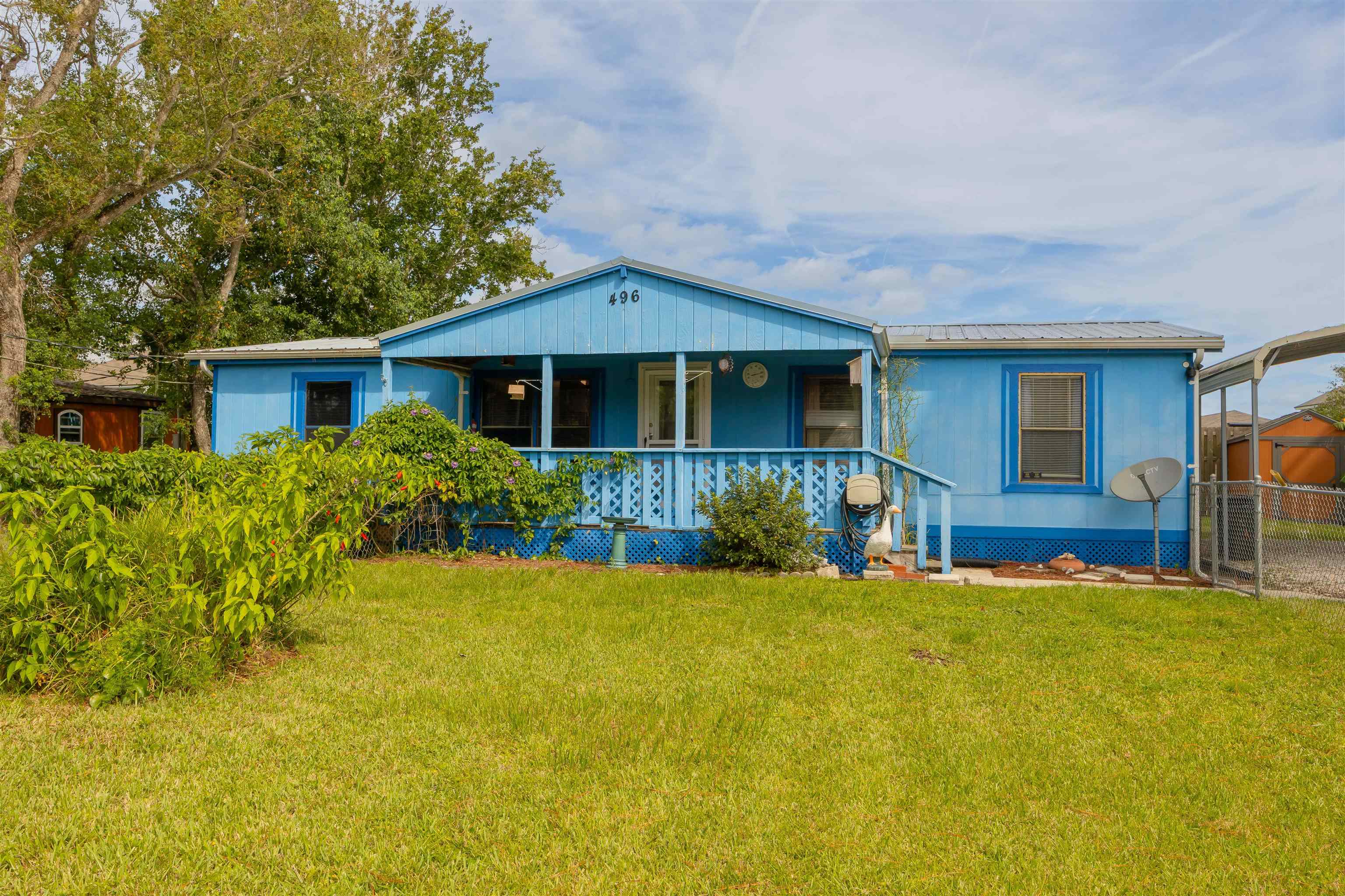 496 Ravenswood Dr.
