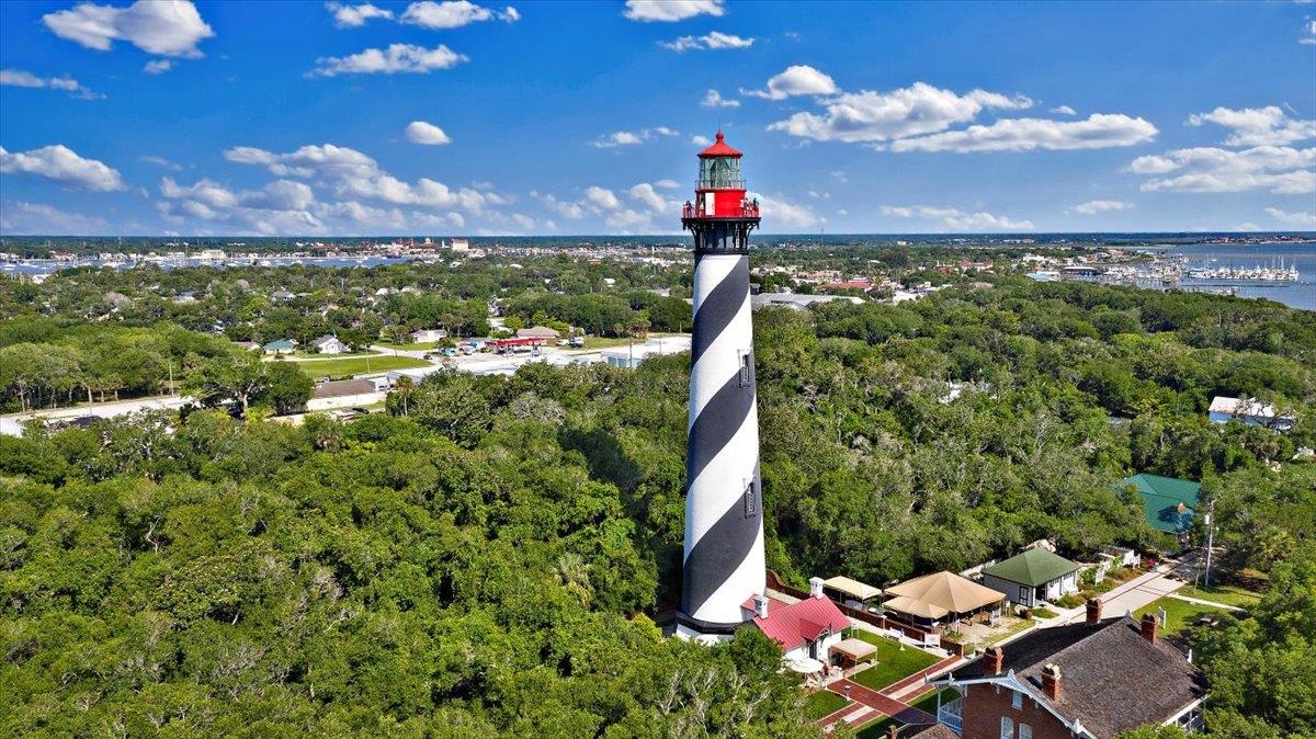 122 Carrie Johnson Way