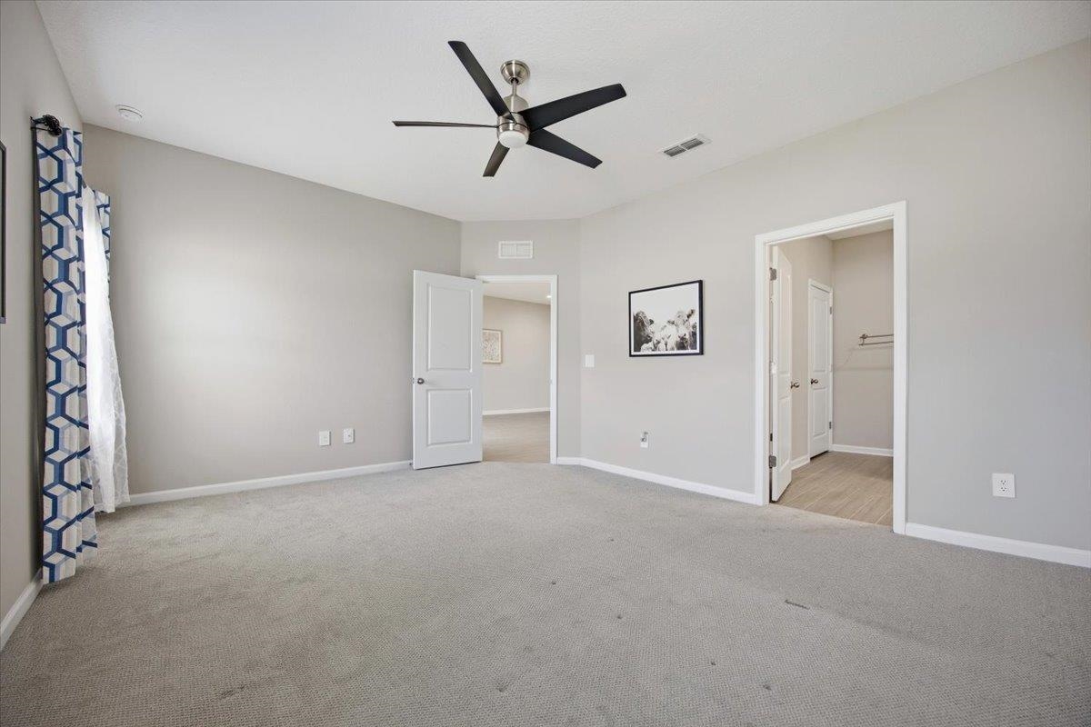 68 Posadas Ln