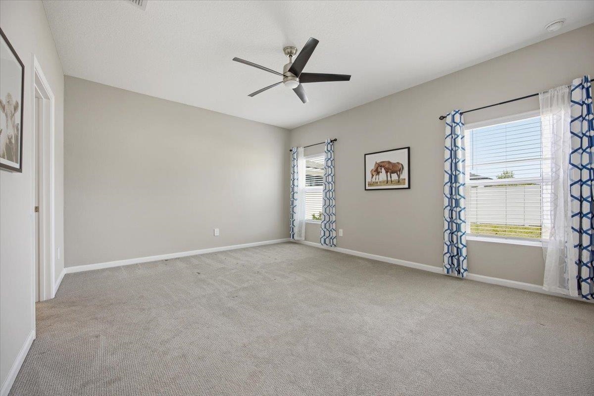 68 Posadas Ln