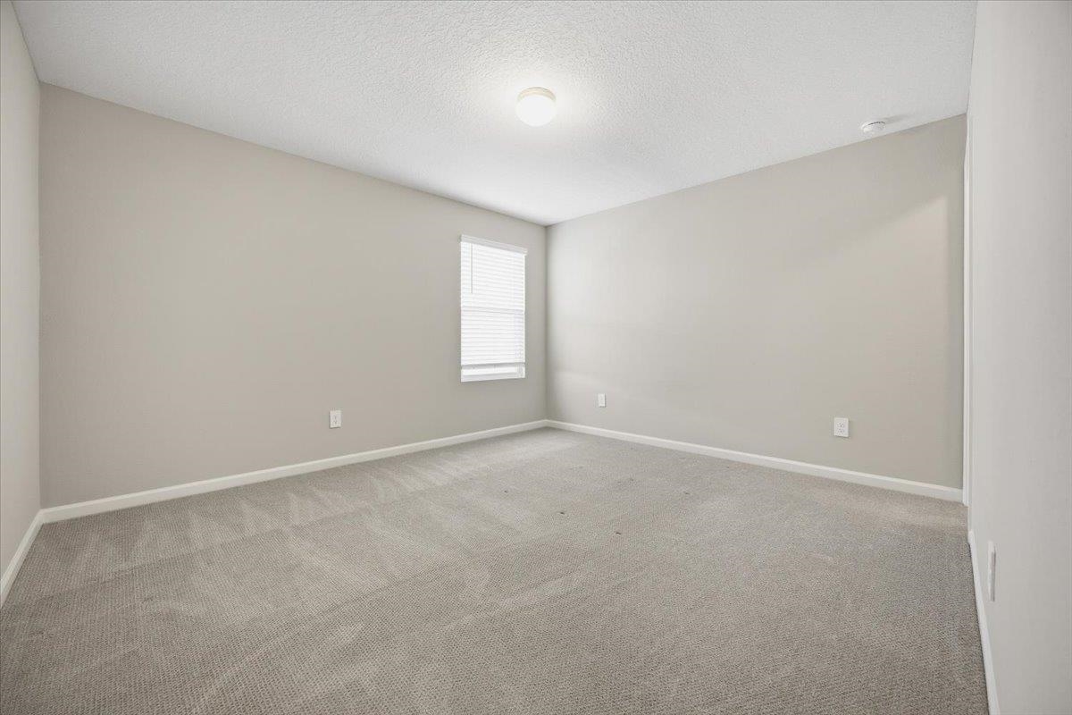 68 Posadas Ln