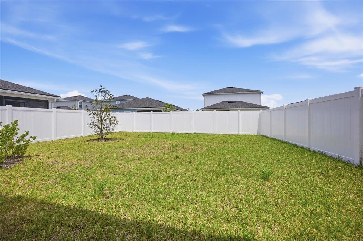 68 Posadas Ln