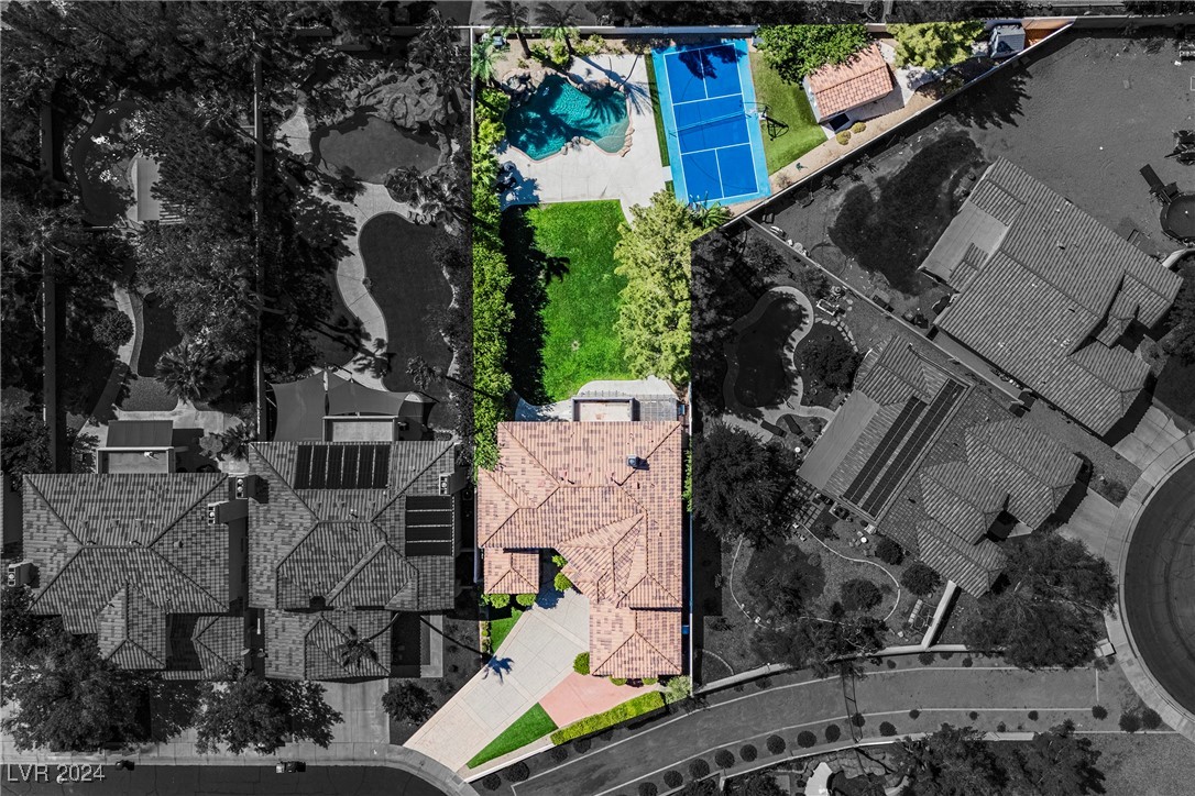 1882 Whispering Circle