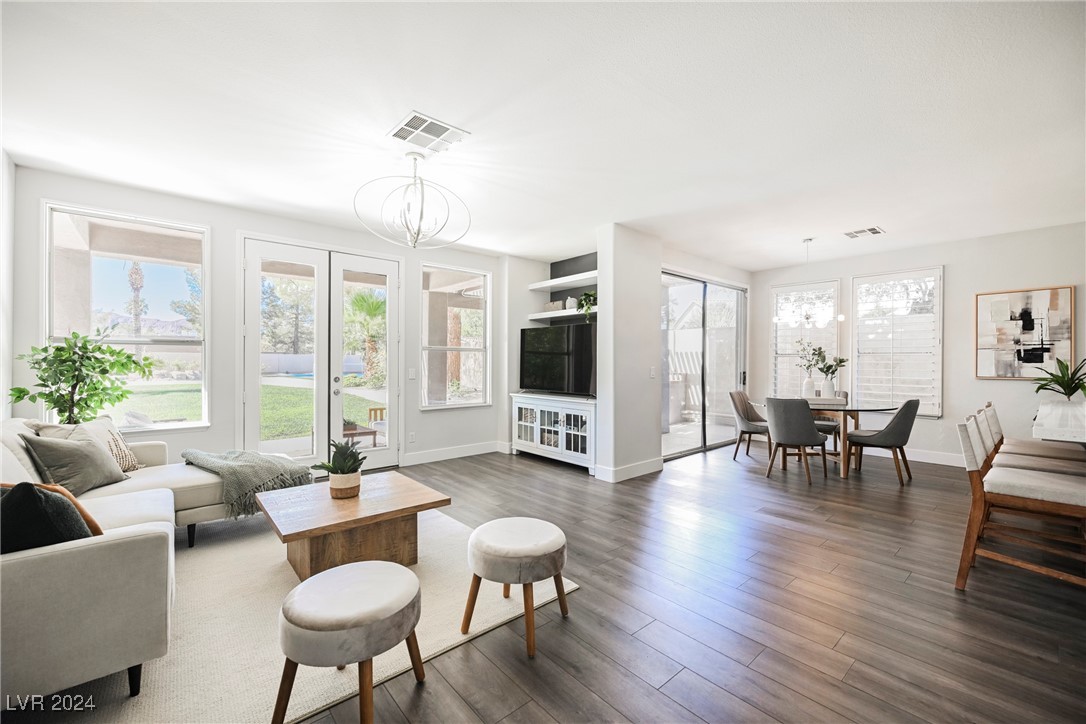 1882 Whispering Circle