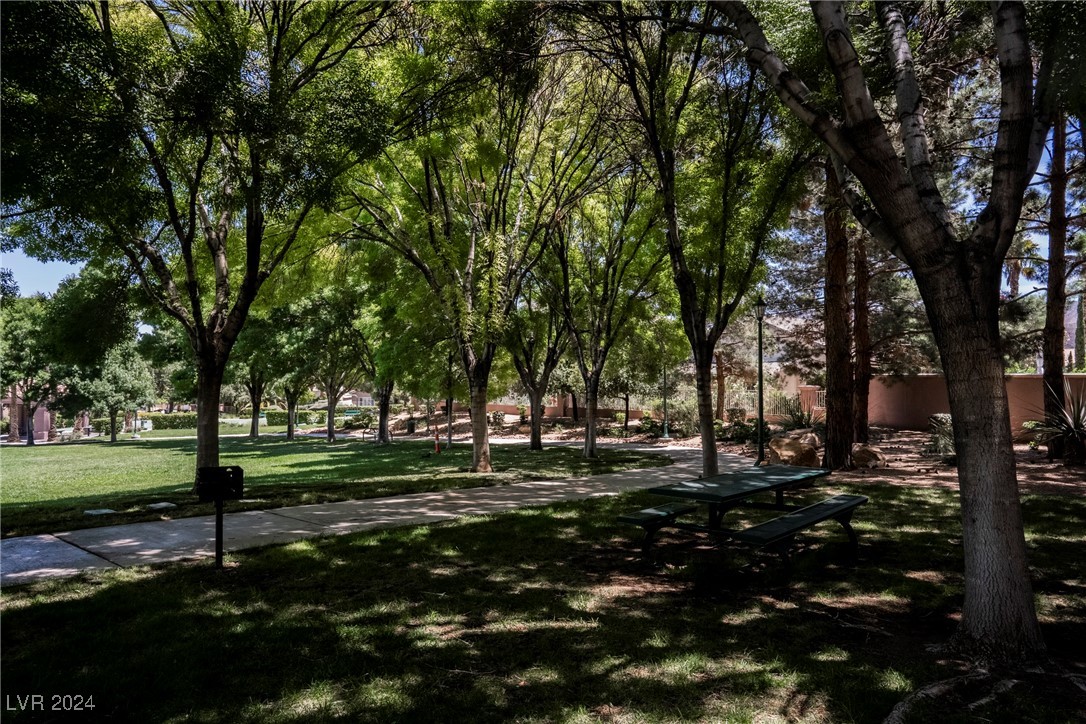 1882 Whispering Circle