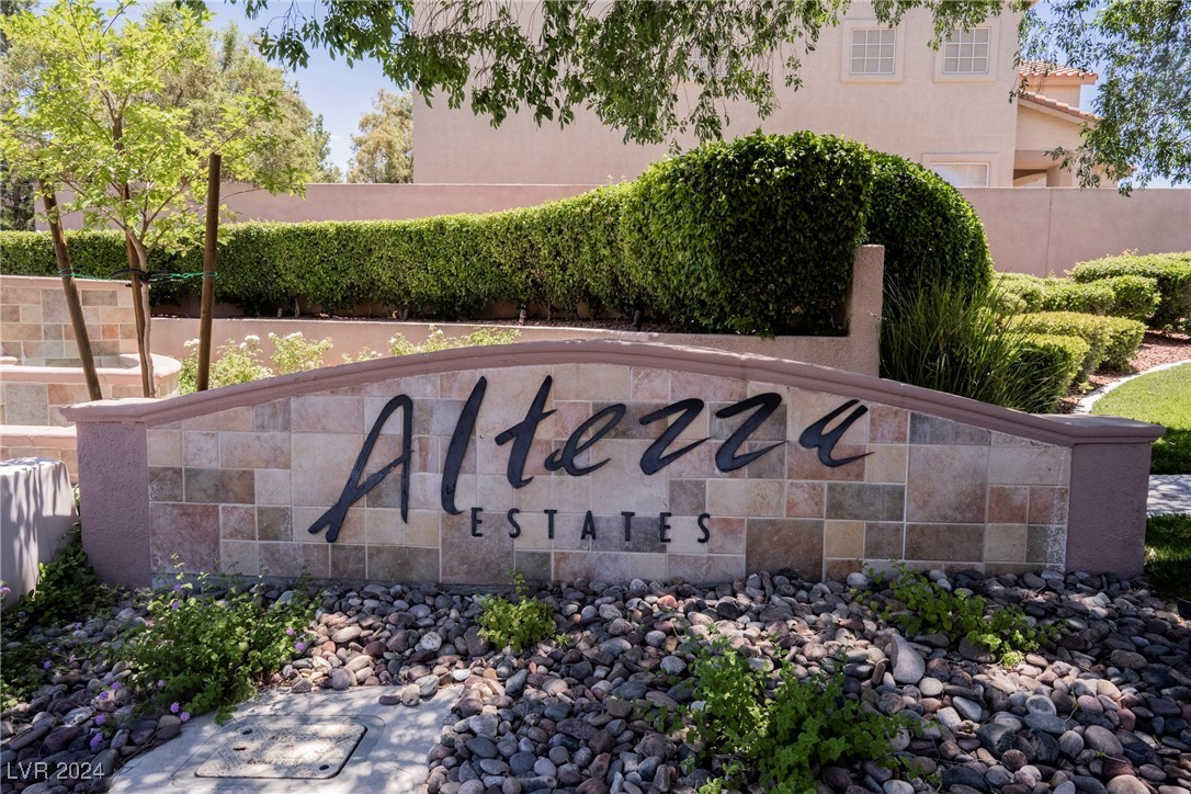 1882 Whispering Circle