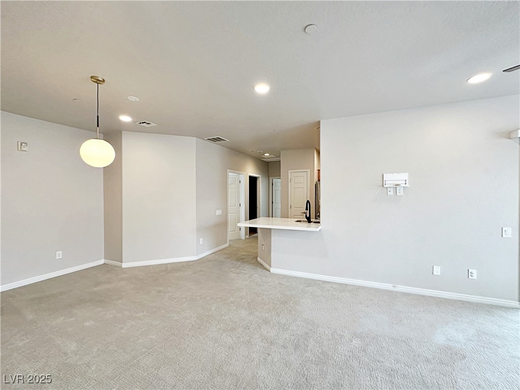 6868 Sky Pointe Drive 2013