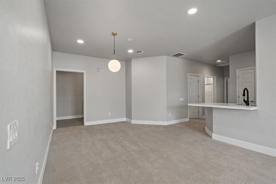 6868 Sky Pointe Drive 2013