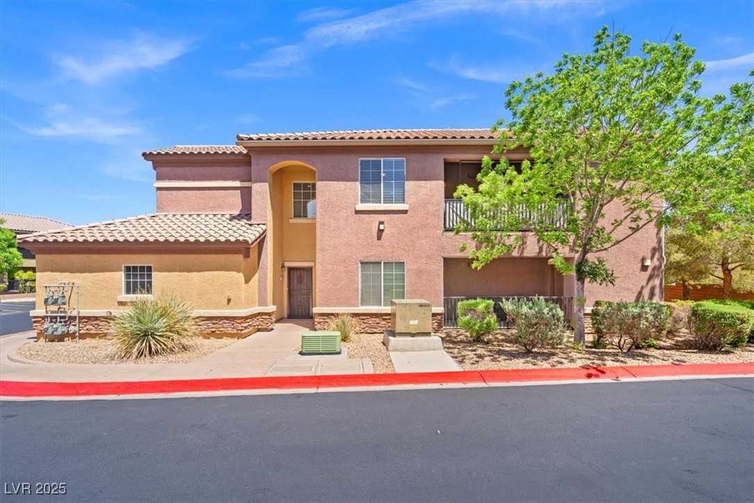 6868 Sky Pointe Drive 2013