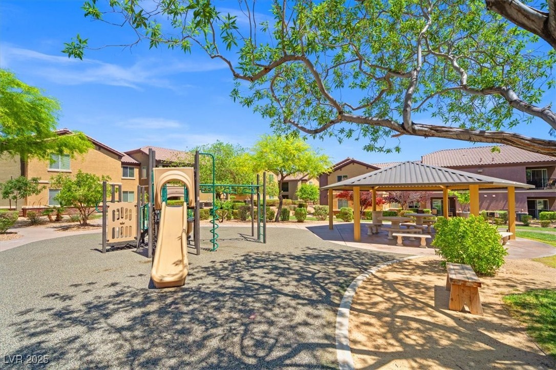 6868 Sky Pointe Drive 2013