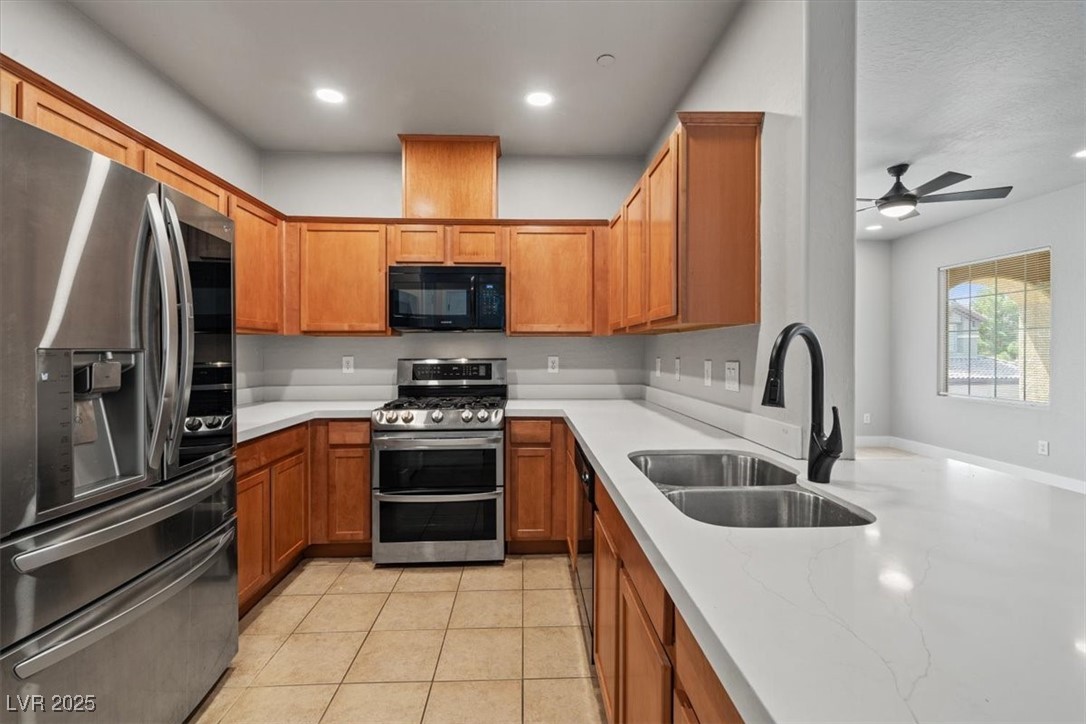 6868 Sky Pointe Drive 2013