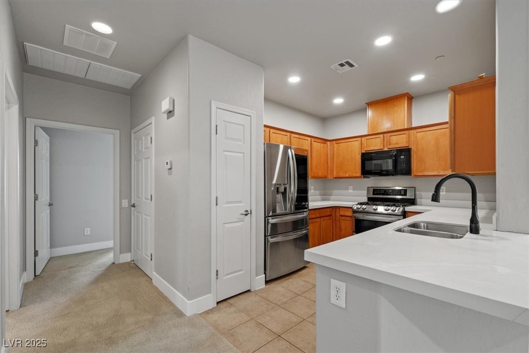 6868 Sky Pointe Drive 2013