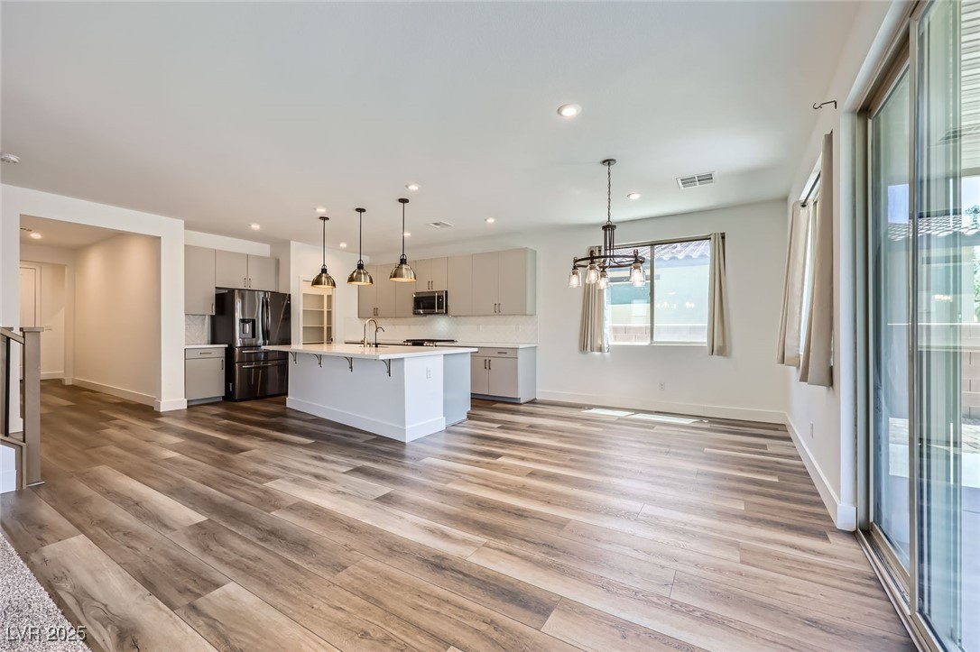 1213 Granite Falls Place